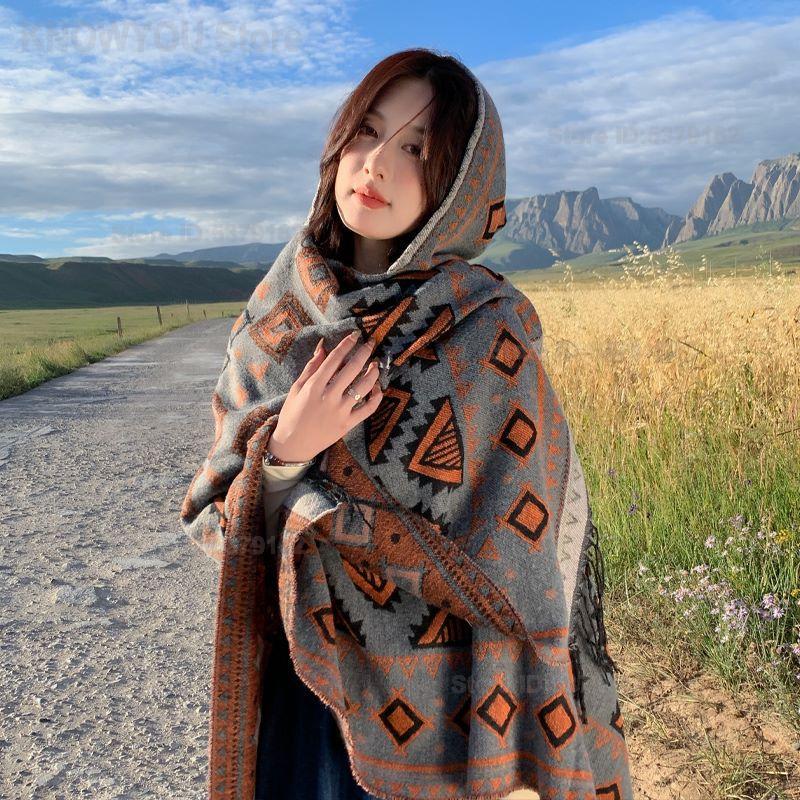 Women's Ethnic Style Hooded Cl - Ethnic Fashion Photography ulasan dan harga