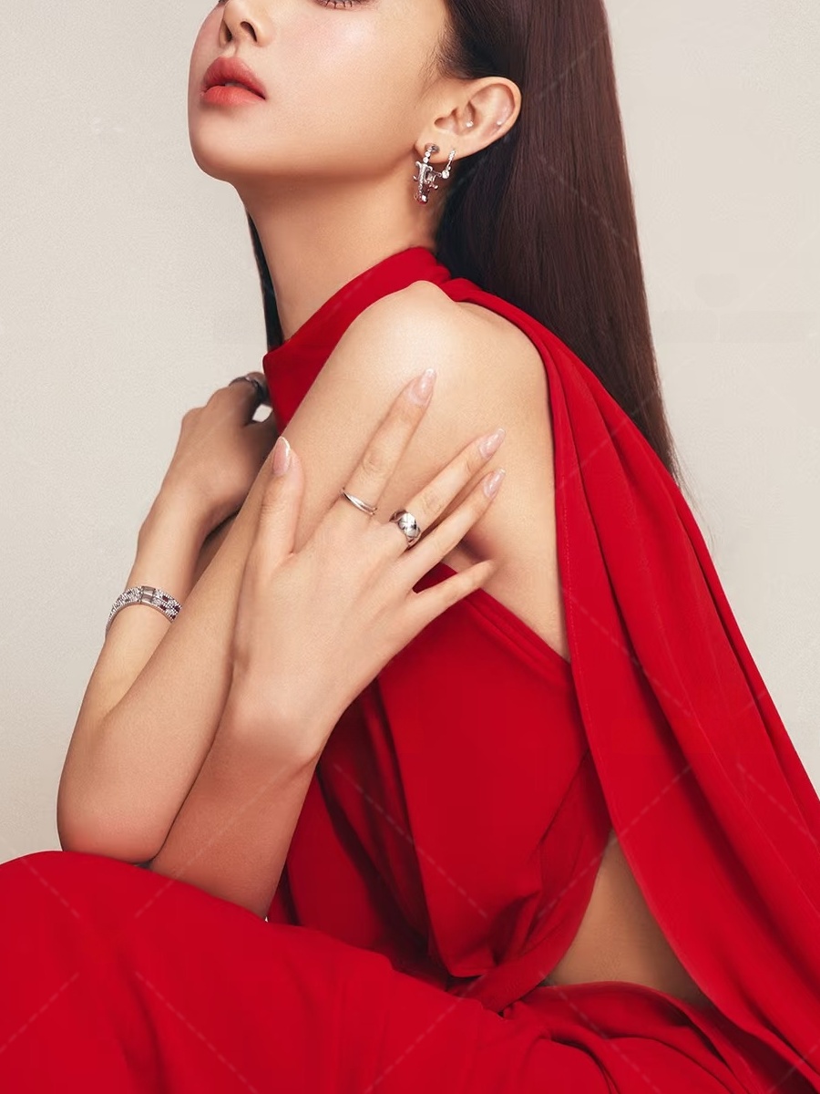 Red Portrait Photography Dress - Ethnic Fashion Photography ulasan dan harga