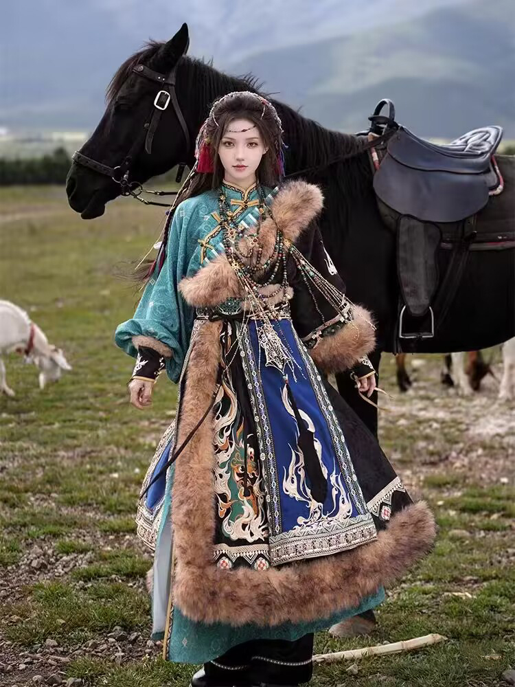 Tibetan Costume Women's New St - Ethnic Fashion Photography ulasan dan harga