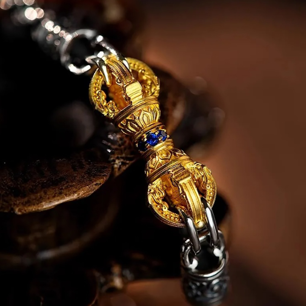 Tibetan Buddhist Charm Chinese - Ethnic Chic Fashion ulasan dan harga
